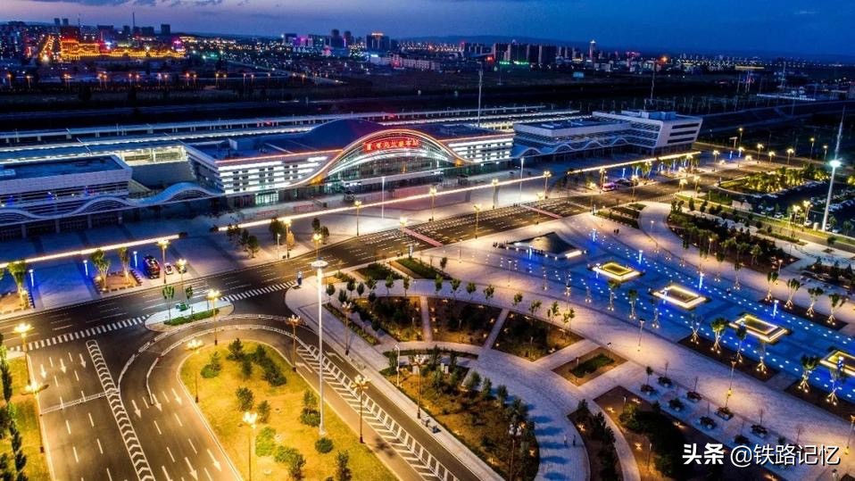 呼和浩特到西安高铁为什么慢,呼和浩特市坐高铁去西安多少小时