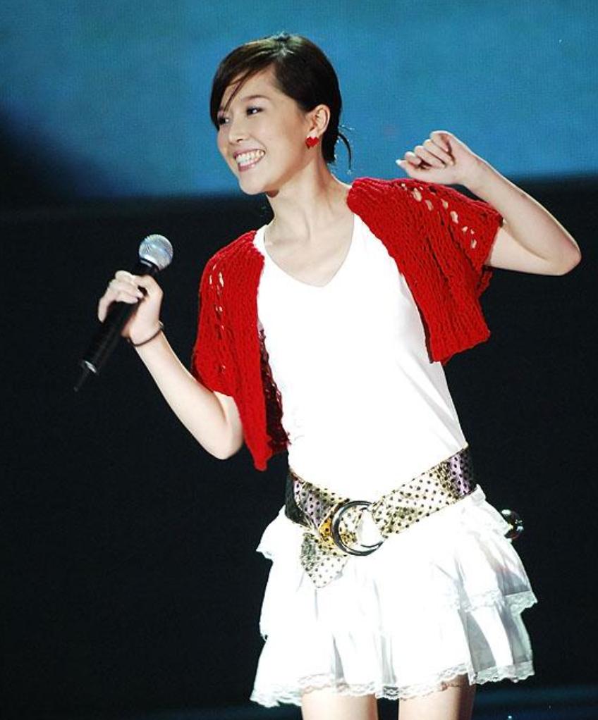 过气女歌手对话,超女聚会重聚风波