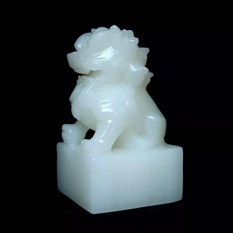 十块钱买了个和田玉石,十块钱买和田玉