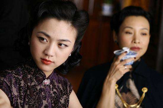 民国时期，军阀如何处理玩腻的姑娘？蒋介石、戴笠都这么干过