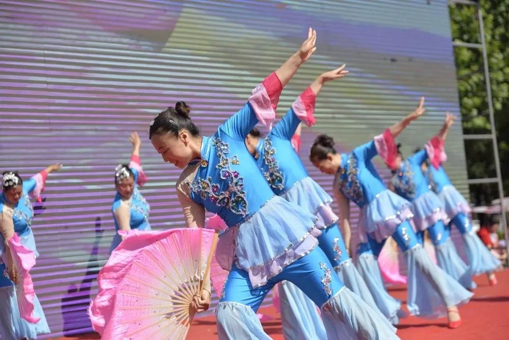 奋斗百年路启航新征程—庆祝中国*产党共**成立100周年文体展演