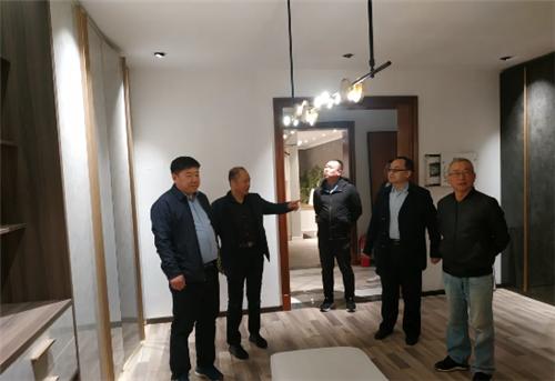 青岛一木与金隅天坛木业探讨嘿鸽网大家居工业互联网建设