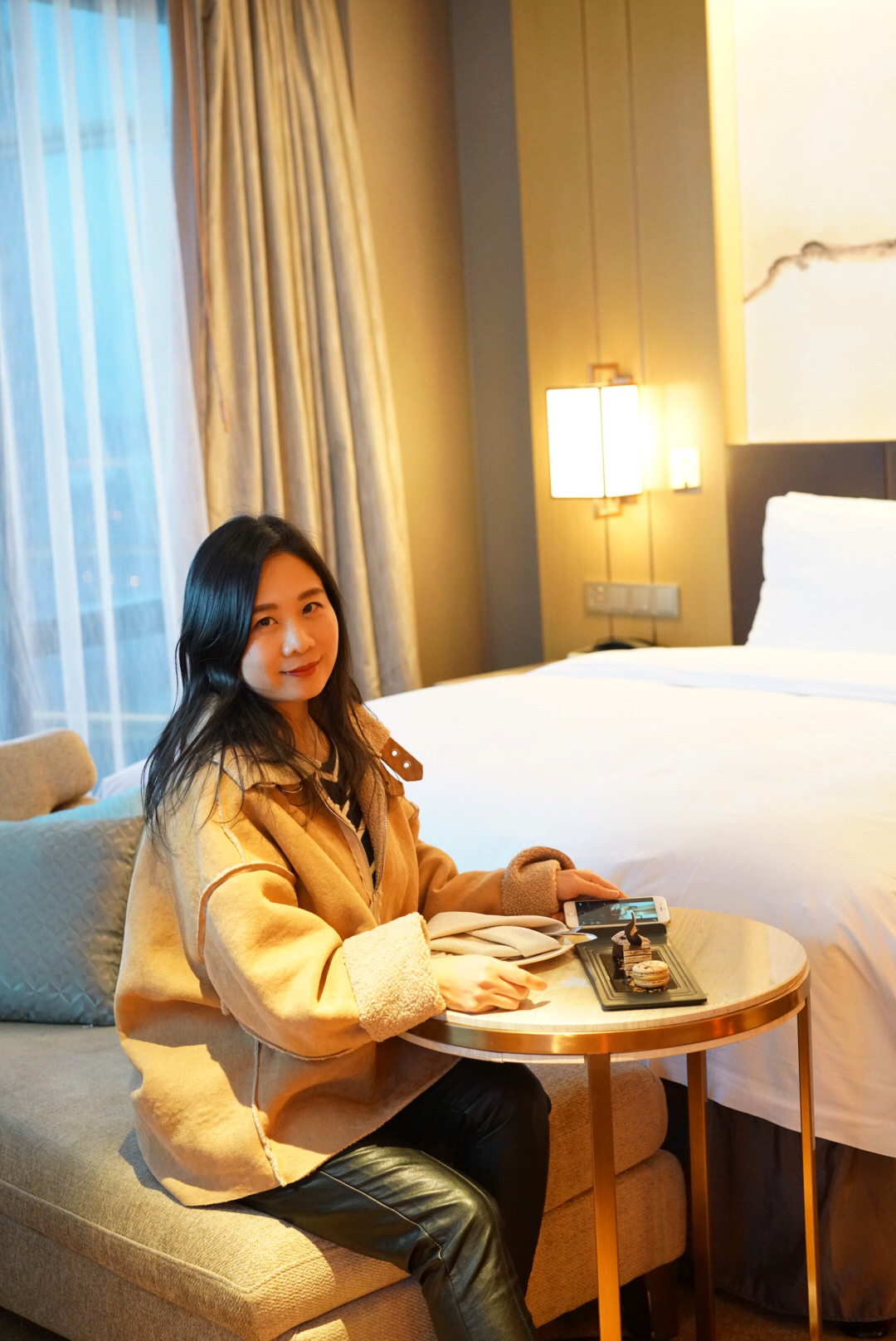 在最寒冷的夜，一个女孩独自去沈阳旅行，遇上冰火两重天的希尔顿