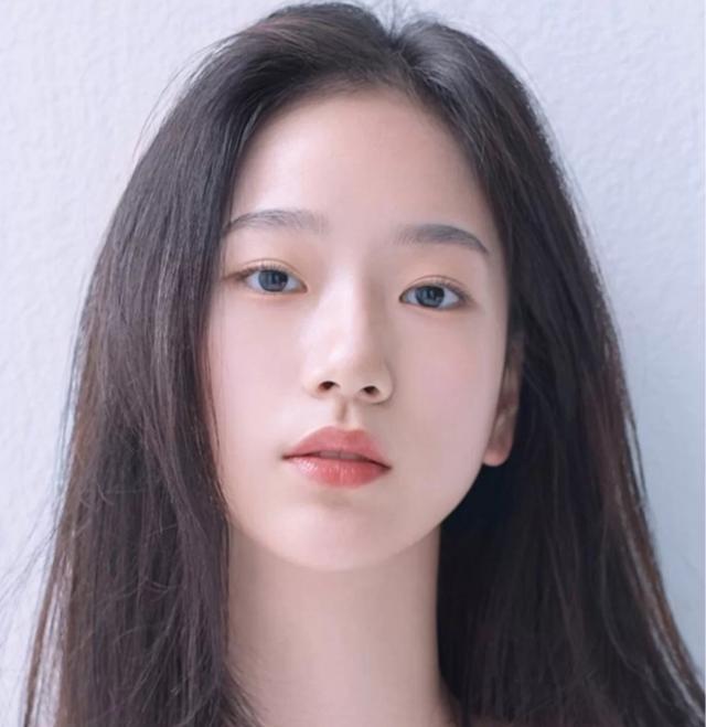 怡思丁防晒和资生堂蓝胖子哪个好,防晒资生堂蓝胖子