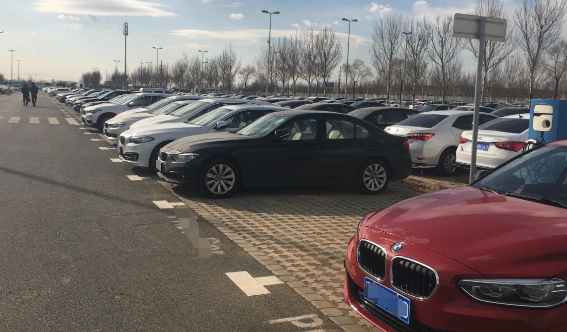 买二手车网上的价钱靠谱不,在网上买二手车可靠吗