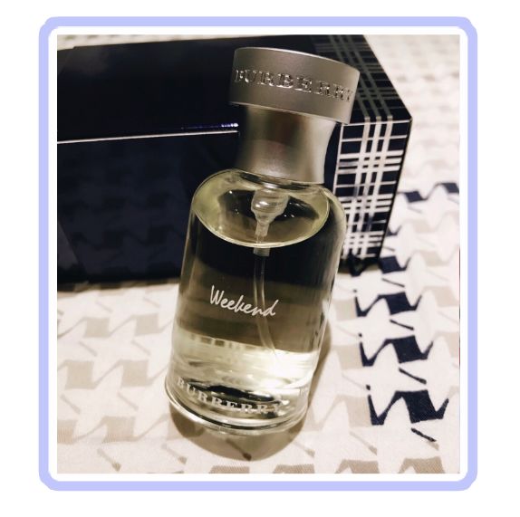 适合20岁女生的巴宝莉香水有哪些 (香奈儿邂逅香水哪个适合20岁女生)