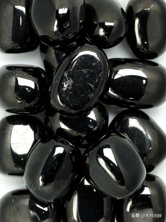 有哪些宝石首饰值得购买,首饰上的宝石值得买吗