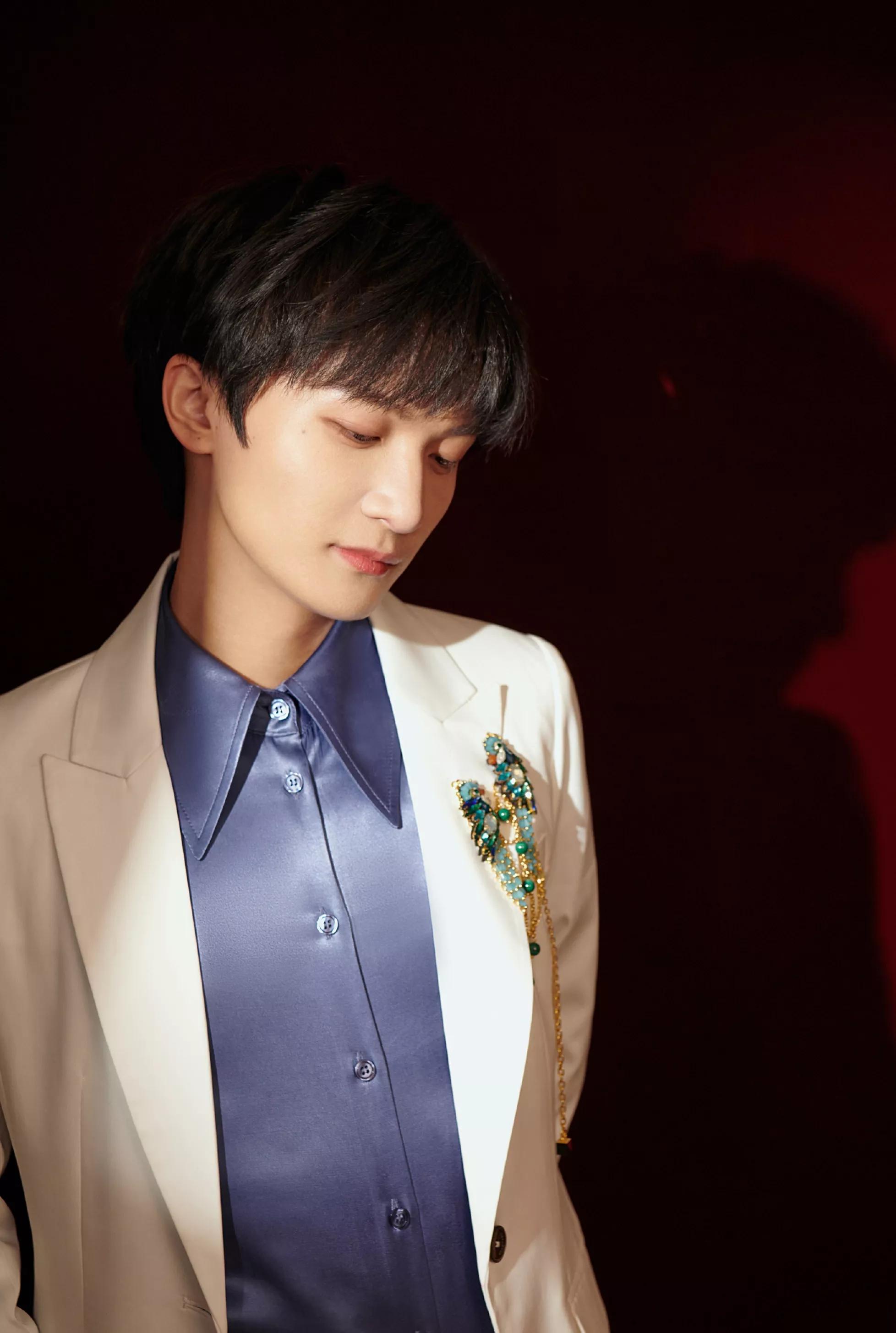 鍛ㄦ繁琚粦绮夐粦鎴愪粈涔堜簡,鍛ㄦ繁濡備綍搴斿榛戠矇