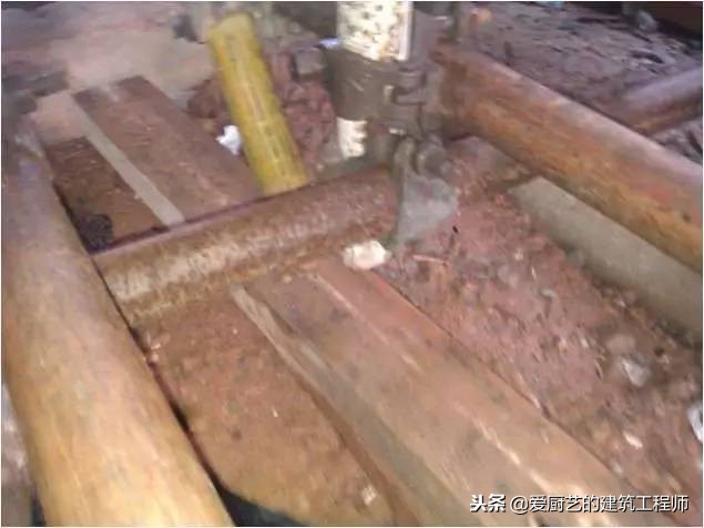 钢筋模板混凝土应注意质量要求,钢筋混凝土模板质量控制要点