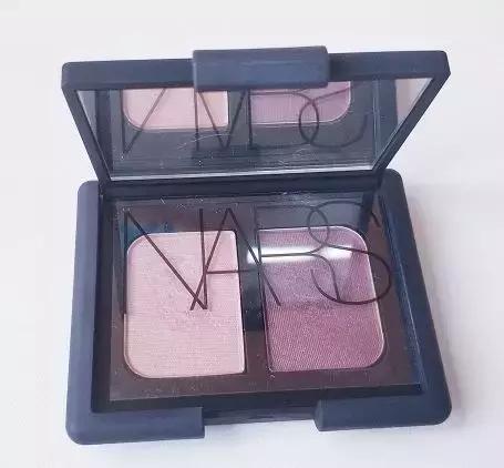 买了眼影不会用,买了眼影不上色怎么办