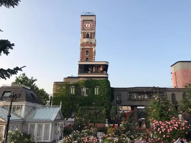 一年卖一个亿的糕点,一年可以卖一百万的小吃