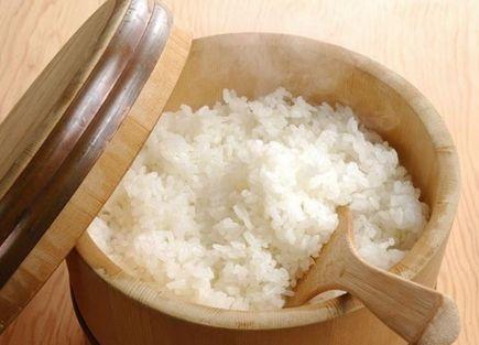 煮饭为什么上面没熟下面烂了,煮饭怎么总是煮不熟