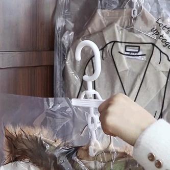 衣服怎么收纳可以防止发霉不会皱,换季衣服怎么整理没折痕