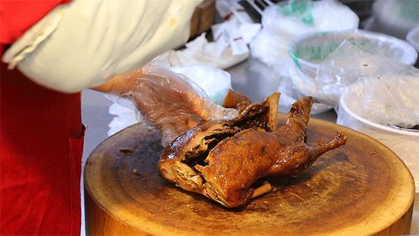 乐山，一座你不胖都对不起的城市