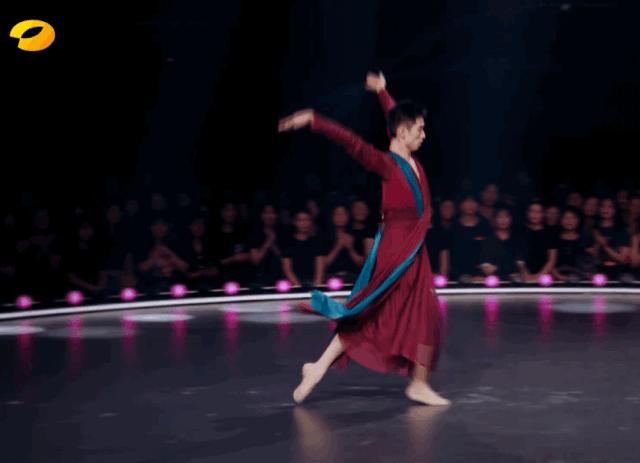 那些热衷battle的年轻人，怎么开始绷脚背了？