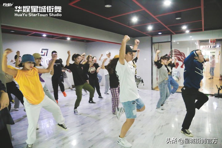 星城街舞加盟店怎么样,星城街舞少儿招生电话
