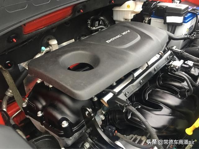 起亚kx32016红色,起亚kx3红色