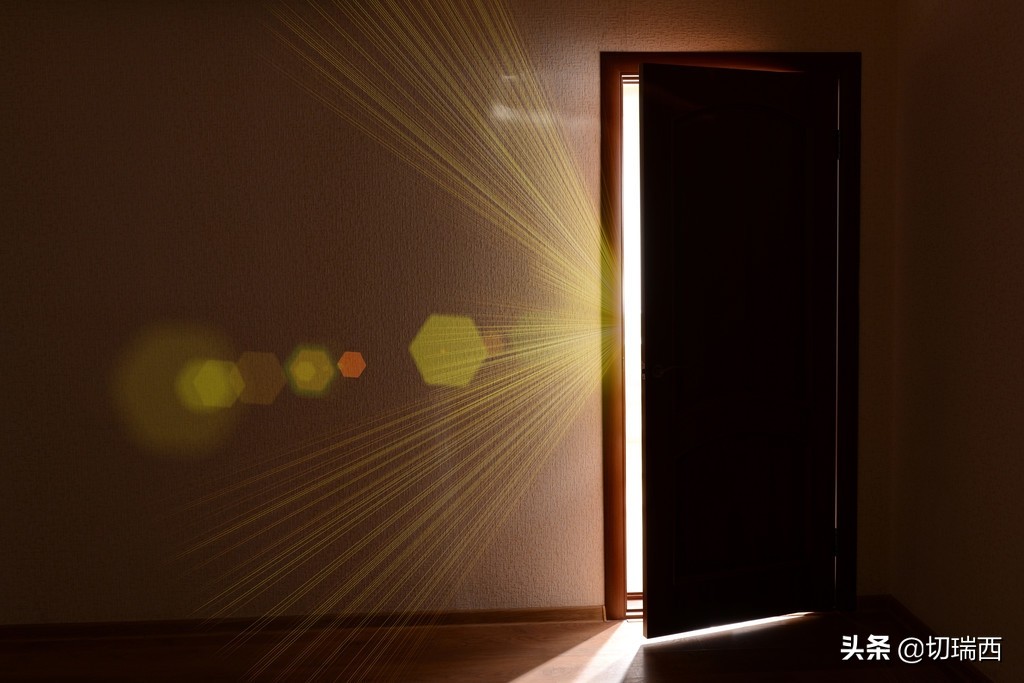 门框改色最简单的方法,门框翻新改色应该怎么做呢