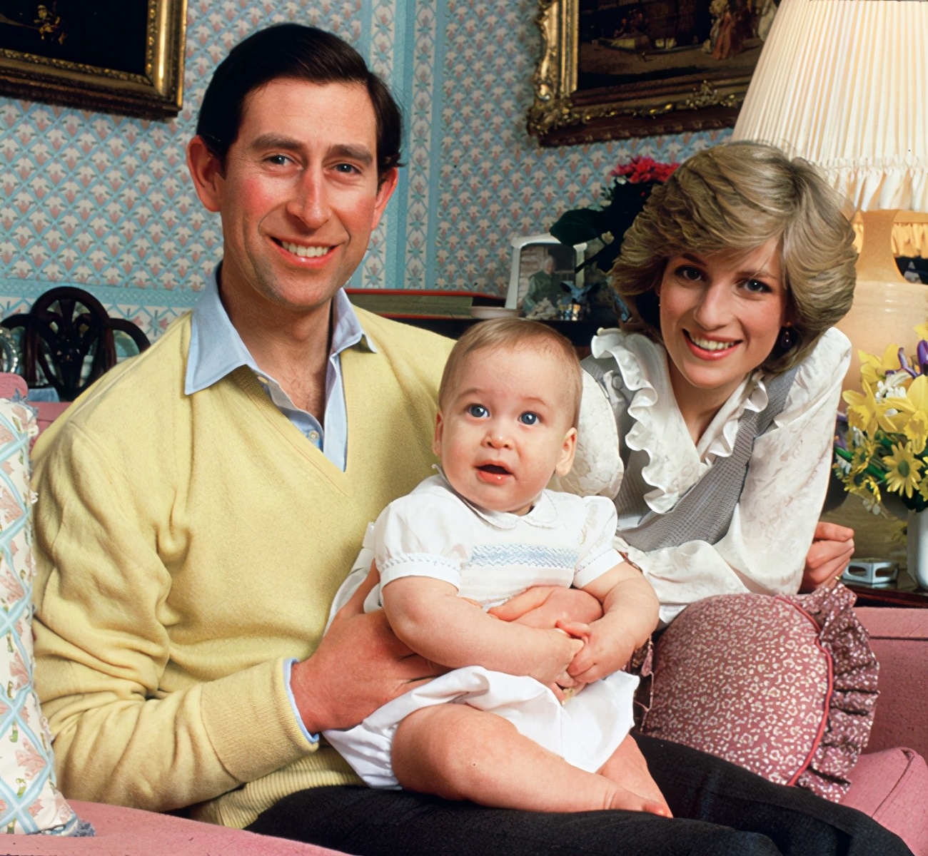 王妃戴安娜结局,戴安娜王妃是让人心疼的女人