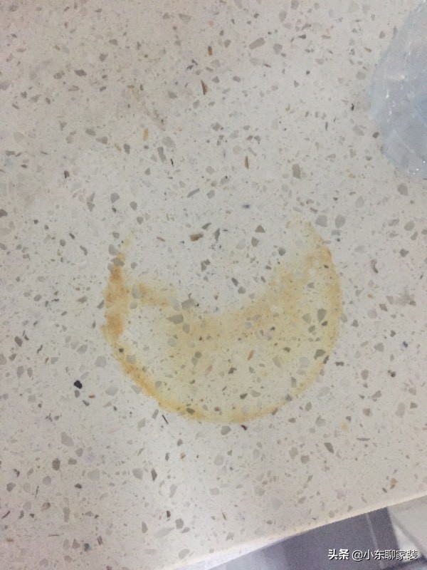 定制橱柜如何确定颜色好坏,定制橱柜怎么样确认板材环保