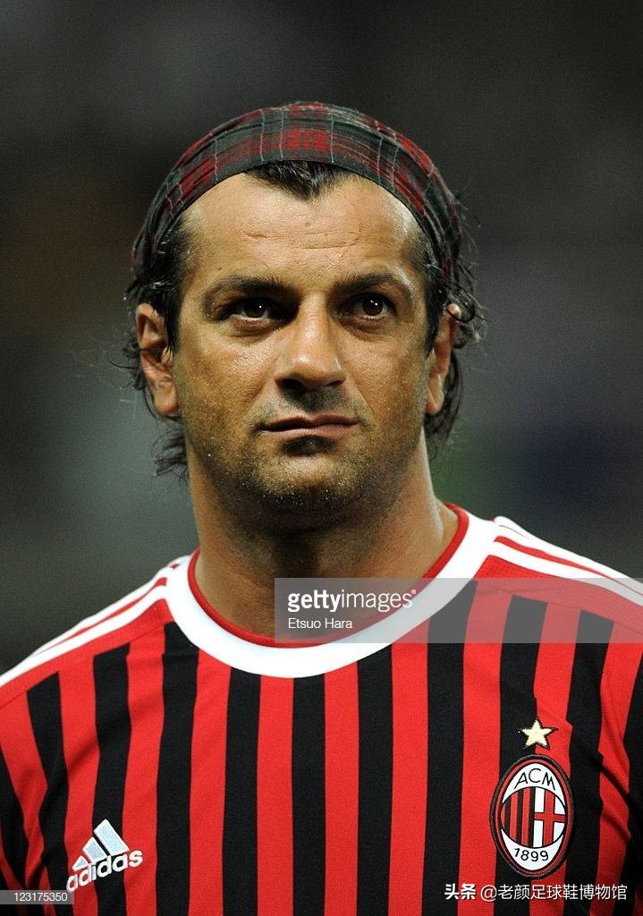 世界第一身价给世界杯金靴带绿帽，遭现世报，米兰千万美元打水漂