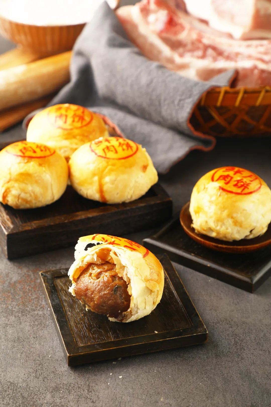 中秋月饼大赏图片,中秋大赏月饼