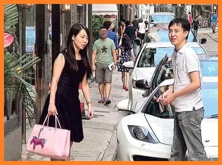 香港女首富甘比400亿身家,甘比爱马仕包最贵