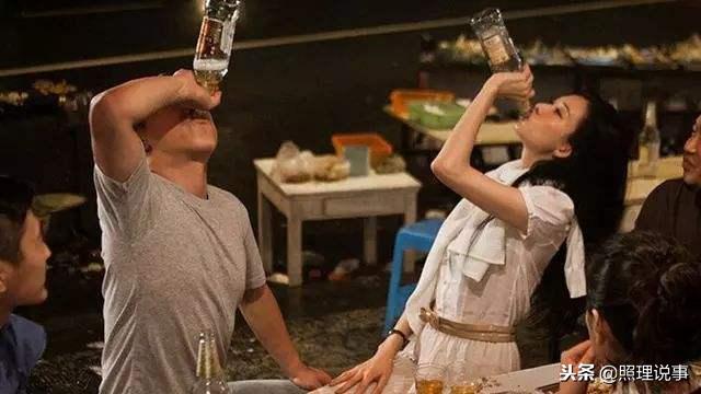 请朋友照顾好朋友,请照顾好自己身边人