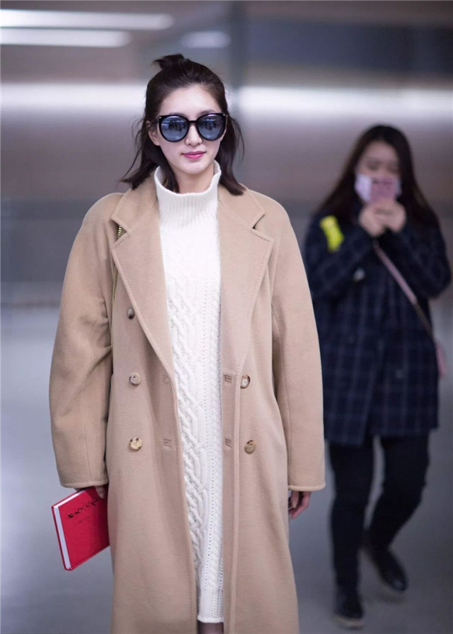 厚头发秋冬如何扎,秋冬发怎么扎好看