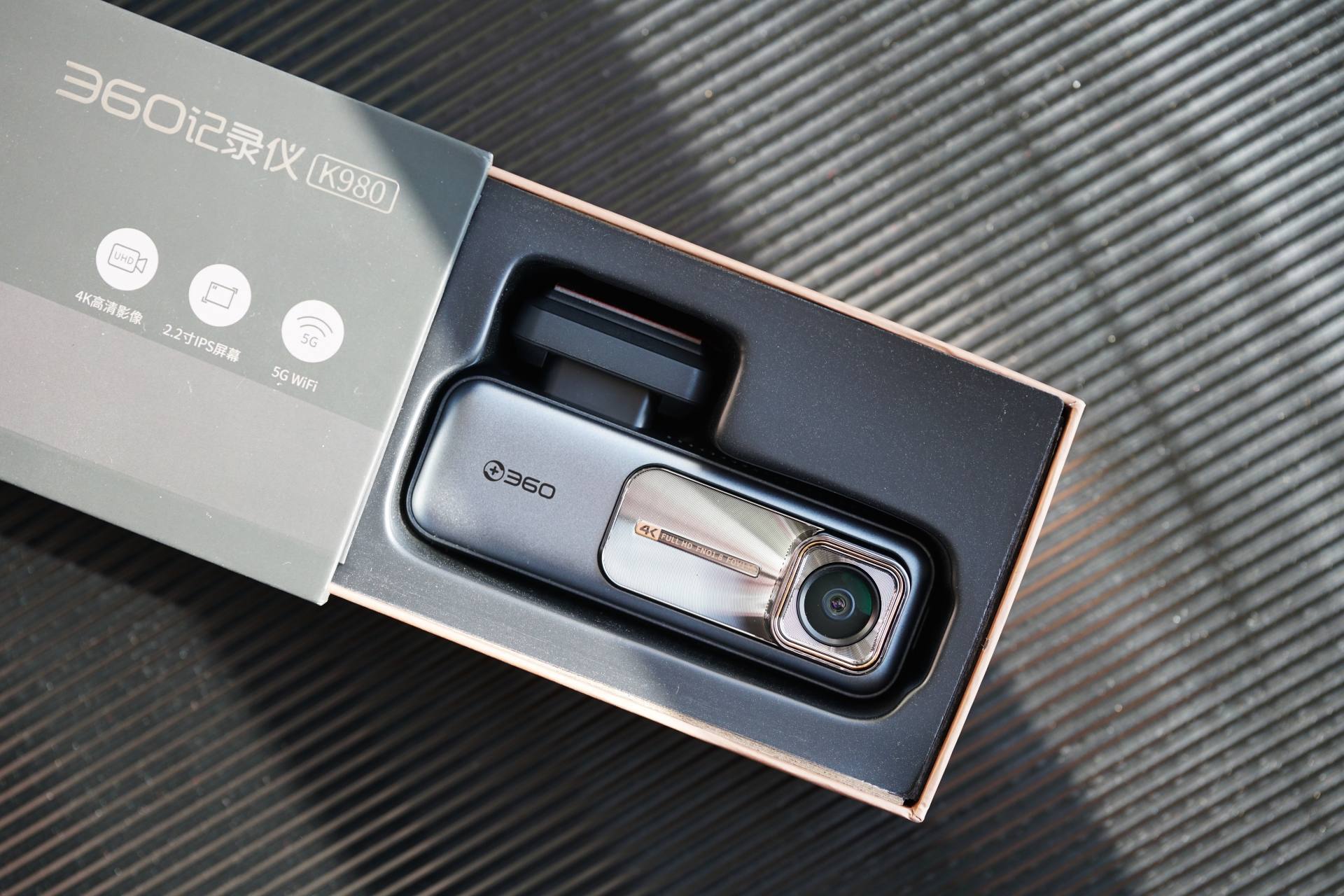 最清晰的高端4k双摄行车记录仪,4k行车记录仪拍摄视频