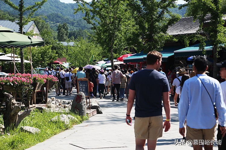 閲戝北鍚嶅煄鏃洪摵鎷涚,楂樺窞閲戝北鏃洪摵鎷涚