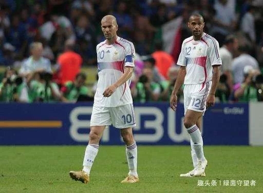 齐达内对里瓦尔多的比赛,齐达内vs里瓦尔多