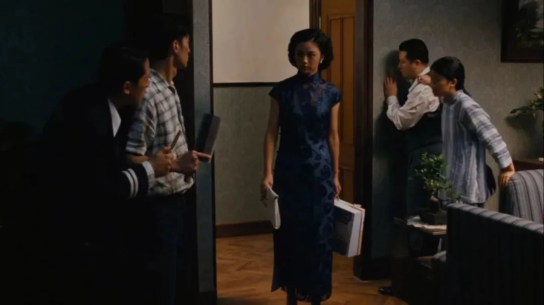 《色，戒》里面，最大胆的并不是被删减的大尺度床戏