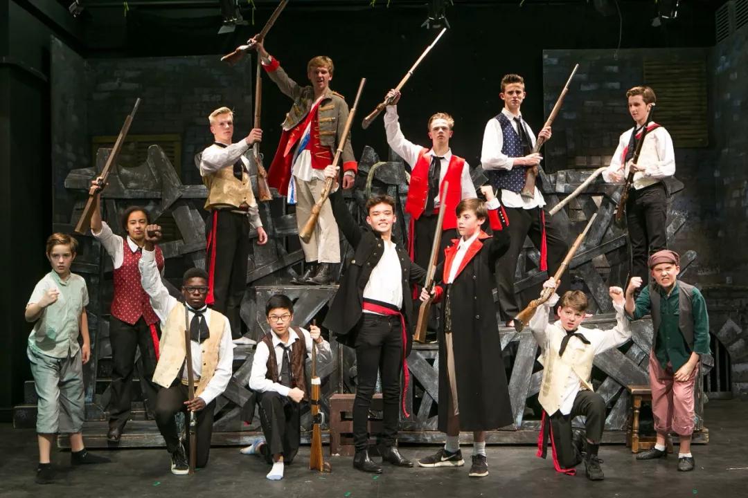 *疆新**少年入学英国最闪耀的钻石型学校NewHallSchool