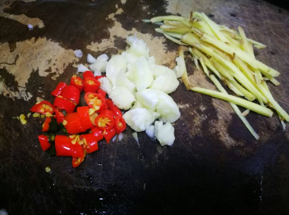 咸香可口外脆里嫩的椒盐皮皮虾,家常版椒盐皮皮虾怎么做才不油