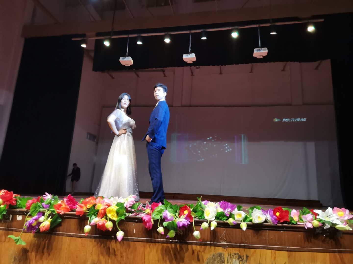 济南世纪英华实验学校2019,世纪英华实验学校毕业典礼