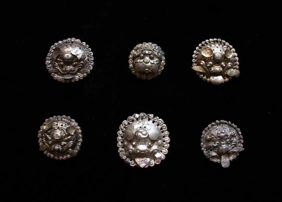 郴州银器，千锤方成器，百载有余温