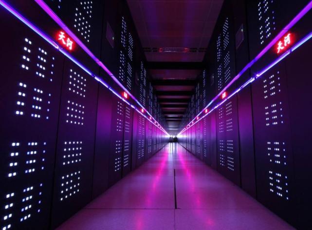 北大图灵班与清华姚班比赛的情况,北大图灵班与清华姚班毕业收入