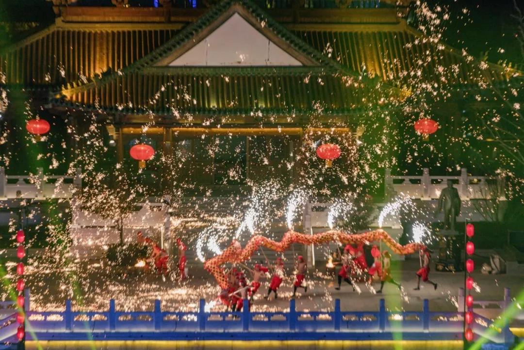 台儿庄春节旅游攻略,台儿庄古城过年