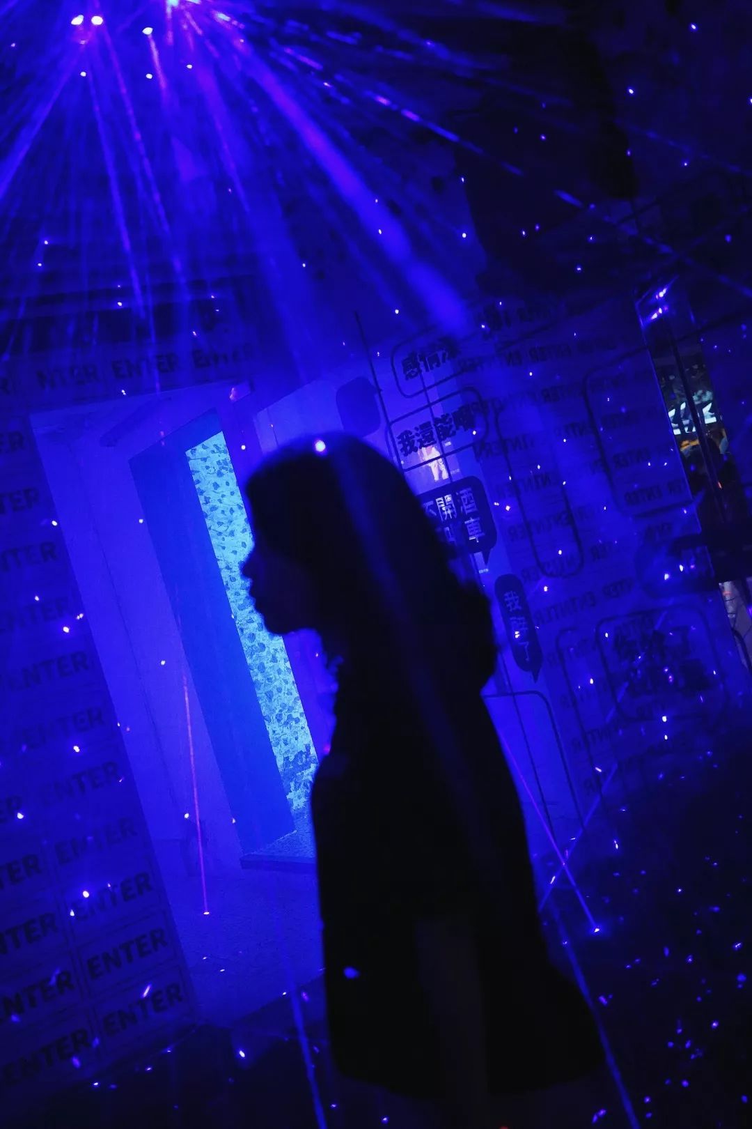 当心断缆警示标志,断片前有什么预警