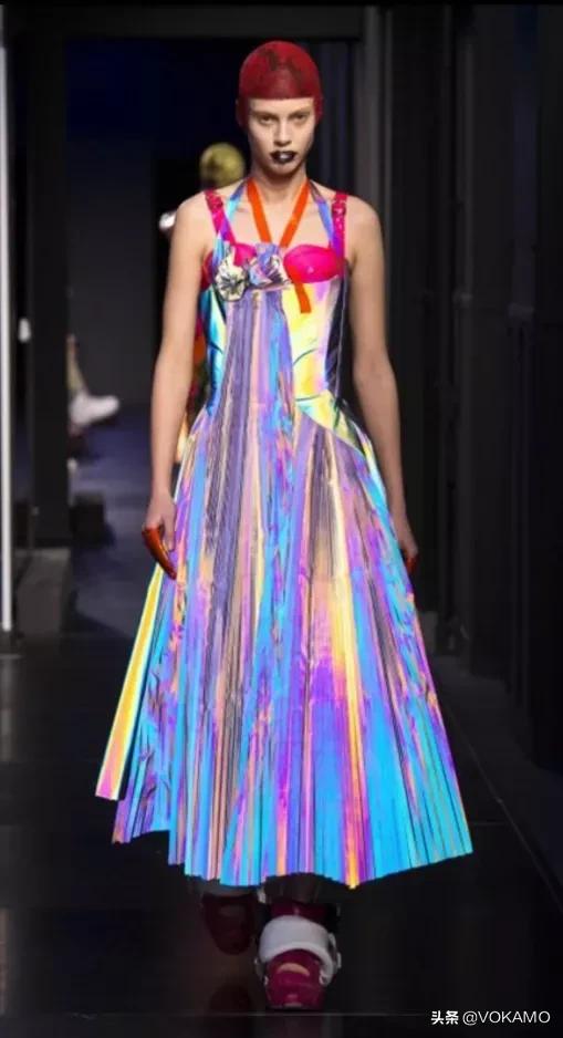 苹果13pro公认手感最佳手机壳推荐,3款轻薄的iphone13手机壳推荐