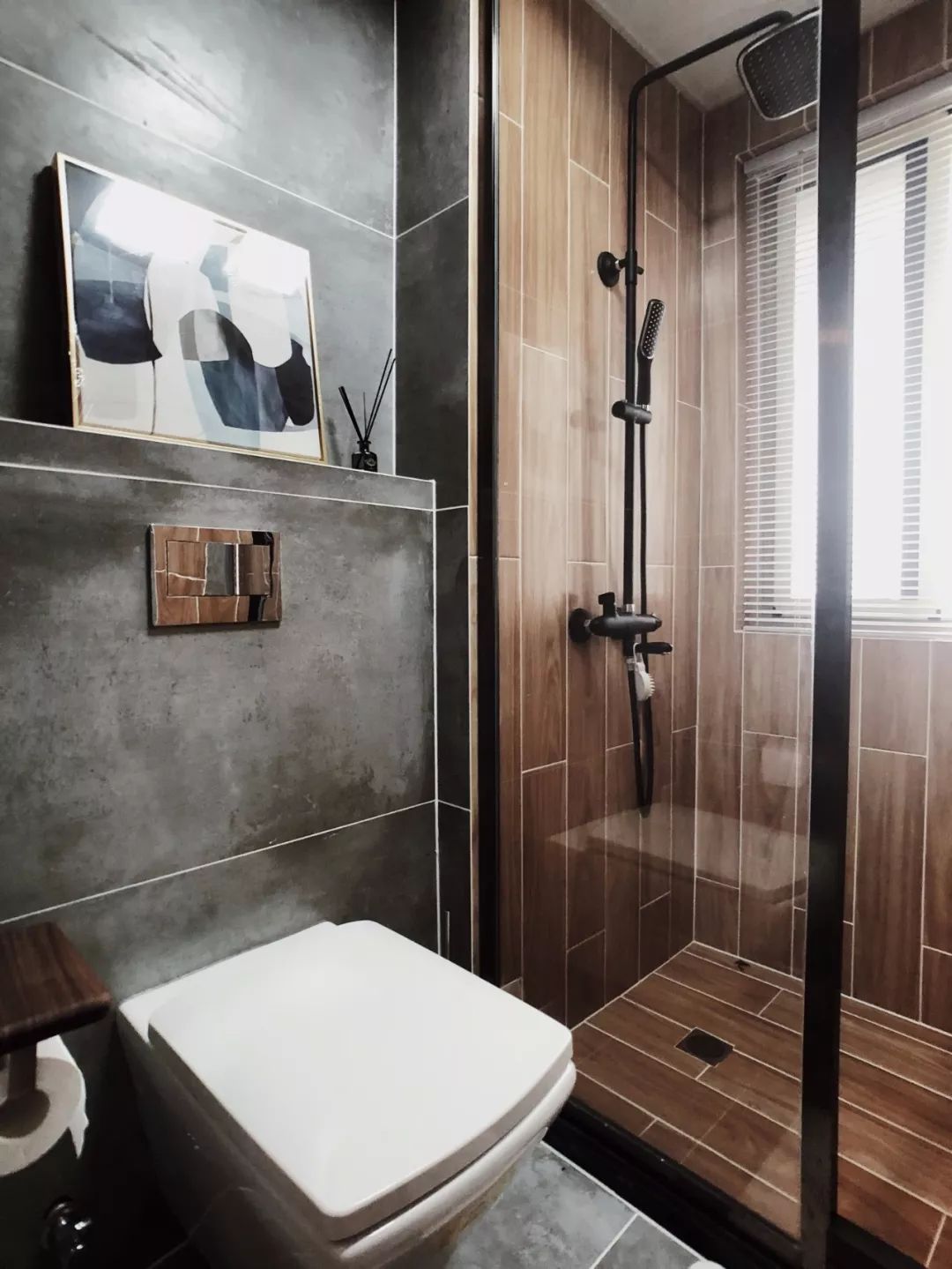 壁挂马桶卫生间装修效果图,恩仕壁挂马桶卫生间