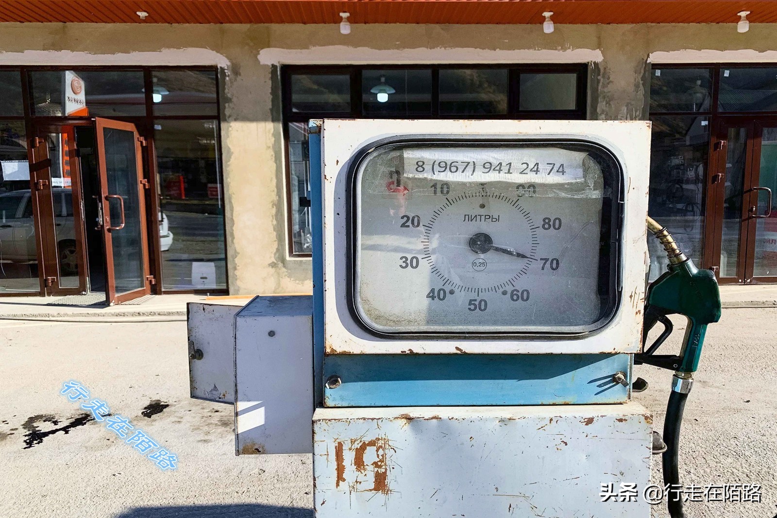 俄罗斯人均收入为什么那么低,俄罗斯真实的工资和物价