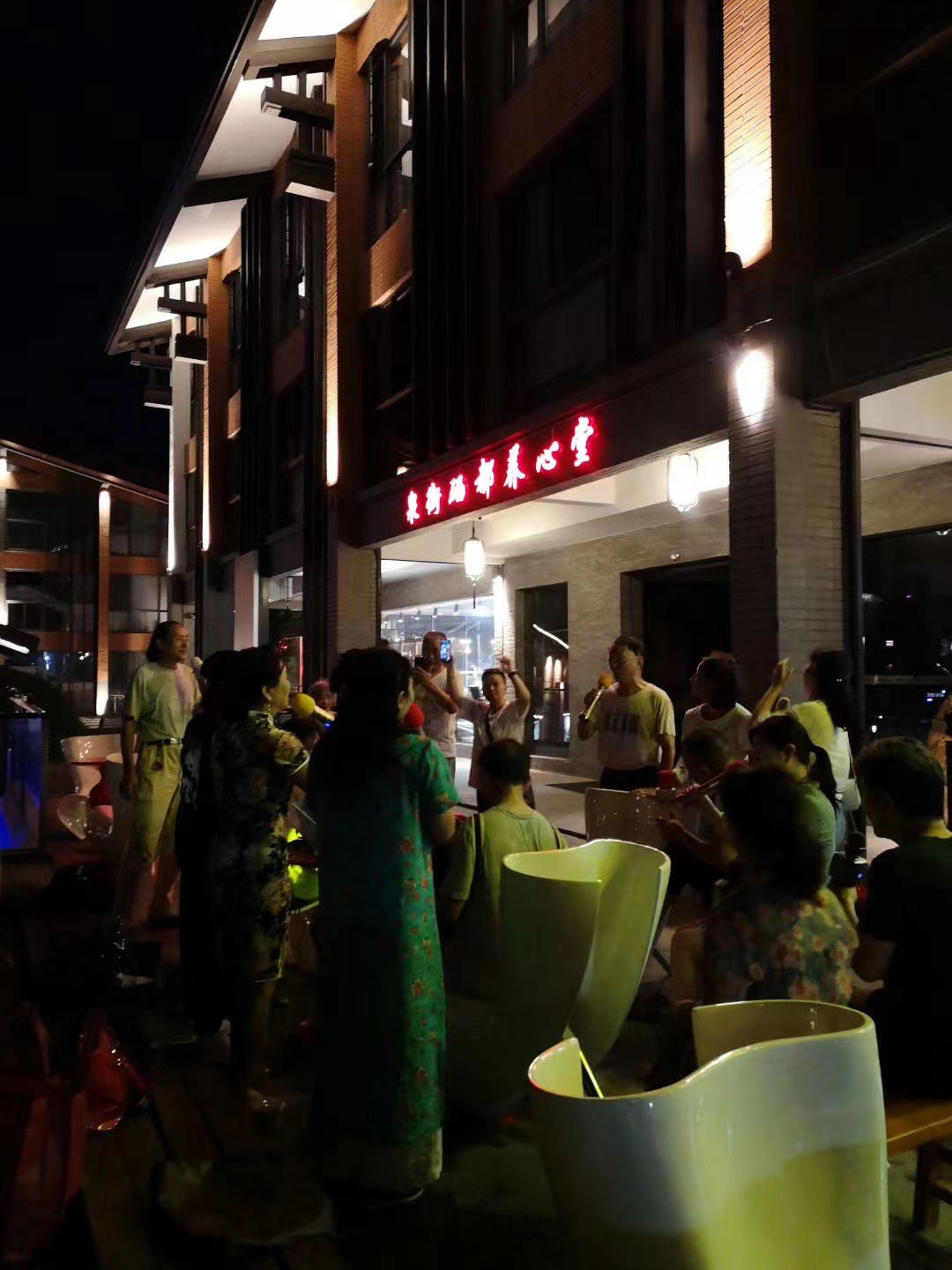 为什么温汤镇很多上海人,上海人在温汤镇