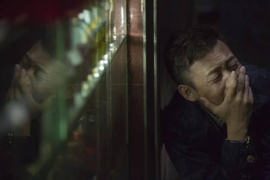 张译和陈松伶为什么会选择丁克,张译为何娶大6岁二婚妻子带孩子