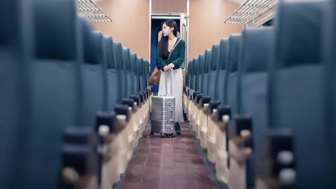 进机场安检要注意什么问题,安检流程及注意事项