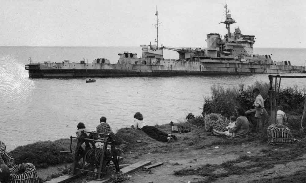 英雄谢幕传奇永存,1——HMS厌战号甲板柚木烟灰缸——最后的航迹