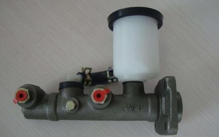 10款日产轩逸1.6自动挡通病,十几年车龄的日产轩逸还值得买吗