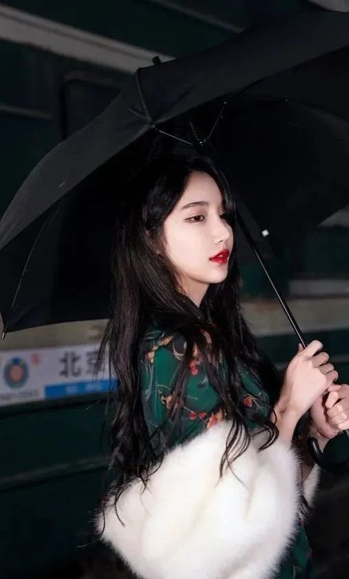 男子做变性手术当网红,艾比变性手术申请表