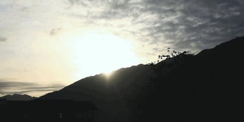 用旧桌子自制沙发,自己动手将桌子改造成流觞曲水桌